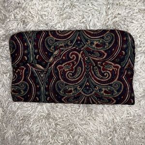 Vera Bradley clutch (magnet)